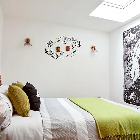 Jet Black Jewel Whitby