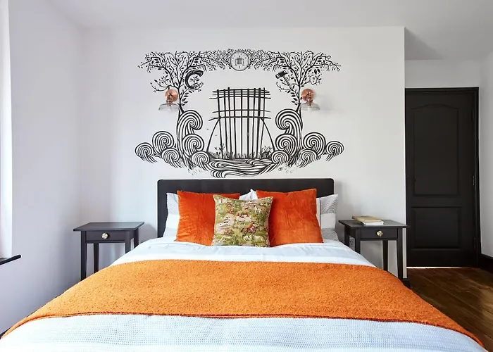 Jet Black Jewel Guest house Whitby