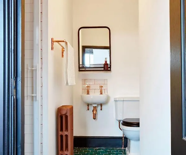 Guest house Jet Black Jewel