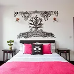 Jet Black Jewel 3*